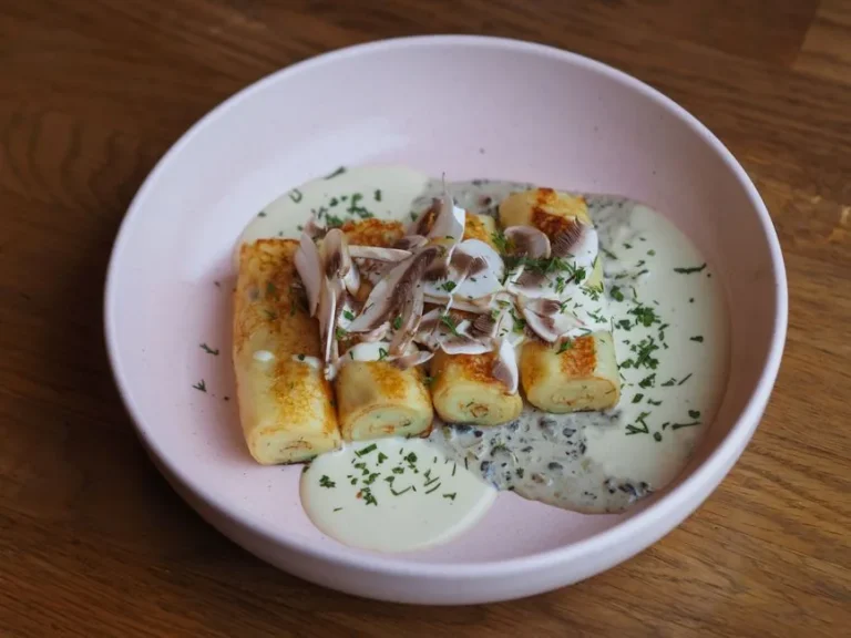 – recette crepe → Essayez cette recette crepe rapide pour obtenir des crêpes moelleuses et savoureuses : FAQ complète